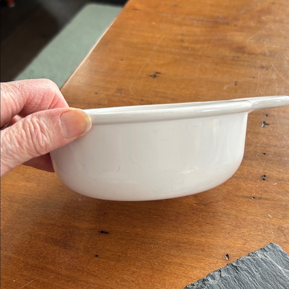 Corningware White Ceramic set of 450 ml bowls (2) and 3 plates - Picture 6 of 6